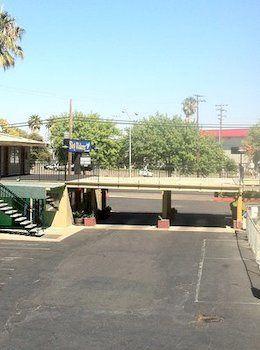 Sky Riders Motel Sacramento Exterior photo
